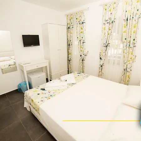 Nilia Butik Feriehus *