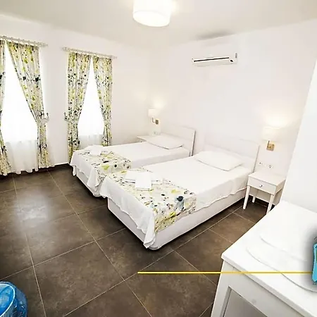 Nilia Butik بيت للعطل