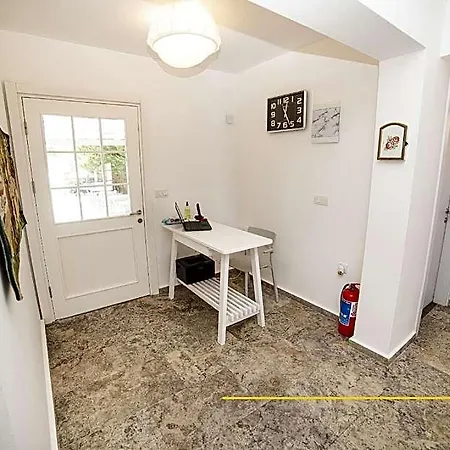 Nilia Butik بيت للعطل *
